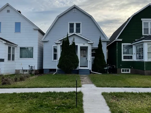 1114 Lincoln St, Superior, WI 54880
