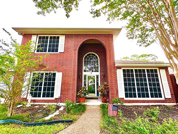 4th image of 4110 Walnut Hills Dr