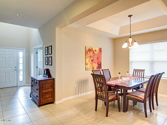 5th image of 200 N Arabella Way