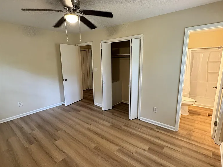 92 W Valley Dr — Photo 12
