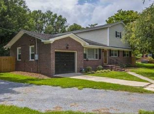 865 Mikell Dr, Charleston, SC 29412