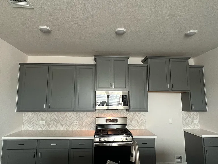 15501 Ellinger Dr — Photo 6