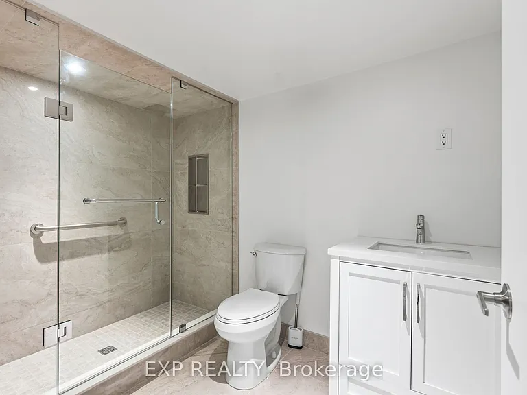 289 Raymond Rd — Photo 44
