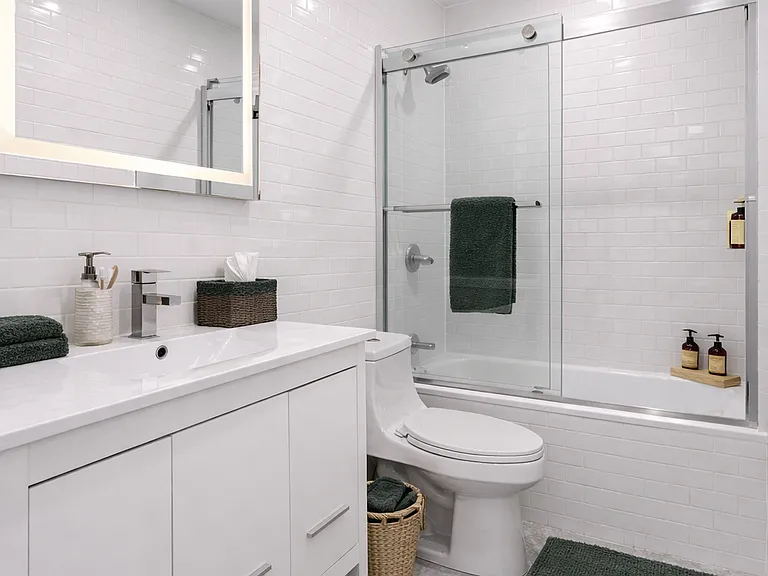 1409 Greene Ave #2 — Photo 8