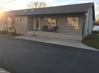 46647 Summertime Dr, Chesterfield, MI 48047