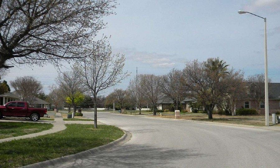 2nd image of 6038 Ranch Ln