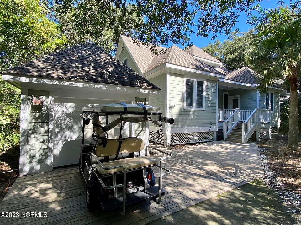 1st image of 23 Sabal Palm Trail