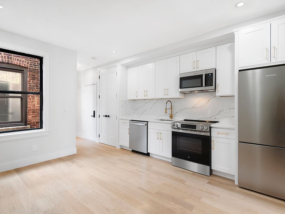 1st image of 202 W 96th St APT 3A
