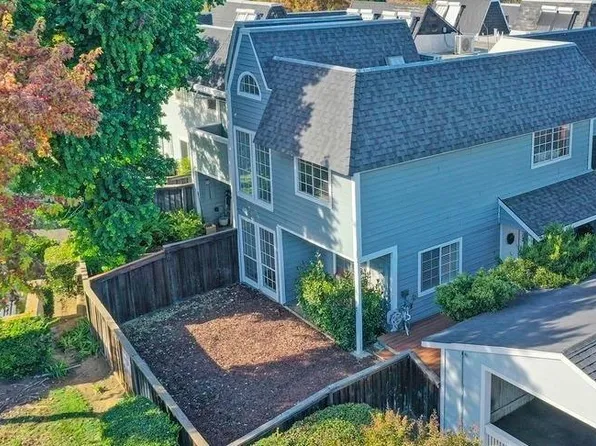 3112 Woods Cir, Davis, CA 95616