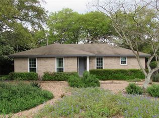 2102 Red Fox Rd, Austin, TX 78734
