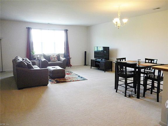 5th image of 5304 Warminster Dr Unit 304