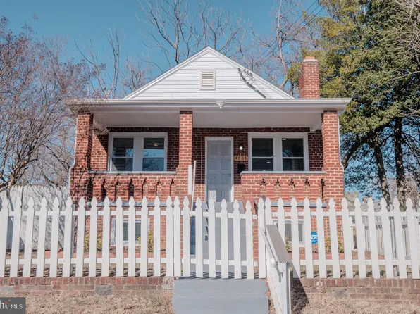 4908 A St SE, Washington, DC 20019