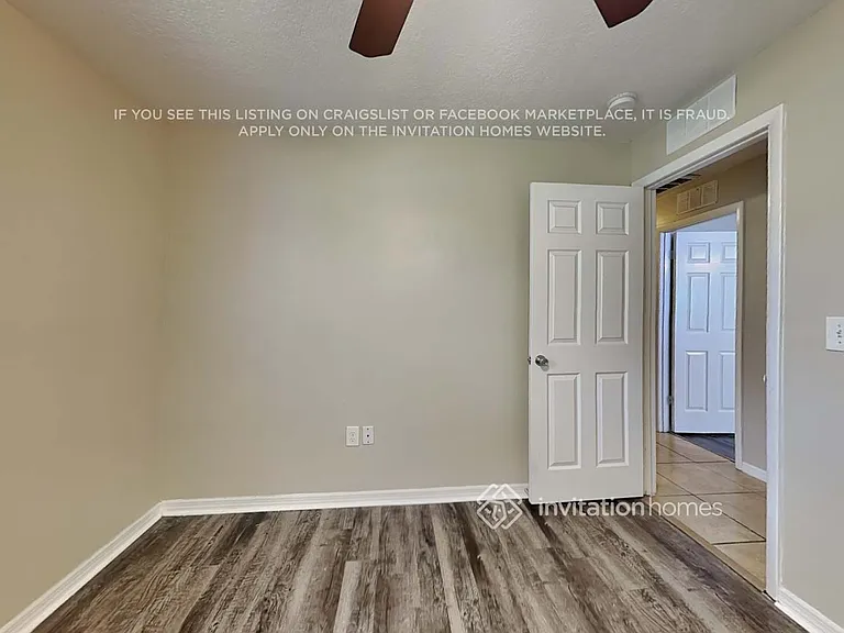 3801 Dovehollow Dr — Photo 10