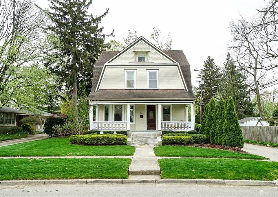 1st image of 36 W Dixon Ave