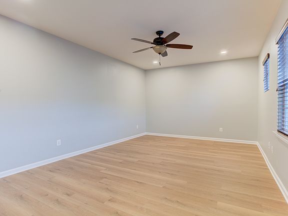 5th image of 20846 Ashburn Heights Dr