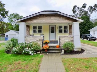 320 Farnham St SE, Kentwood, MI