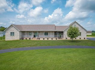 599 Shady Ln, Boonville, IN 47601