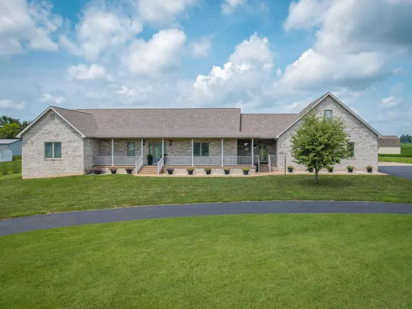 599 Shady Ln, Boonville, IN 47601