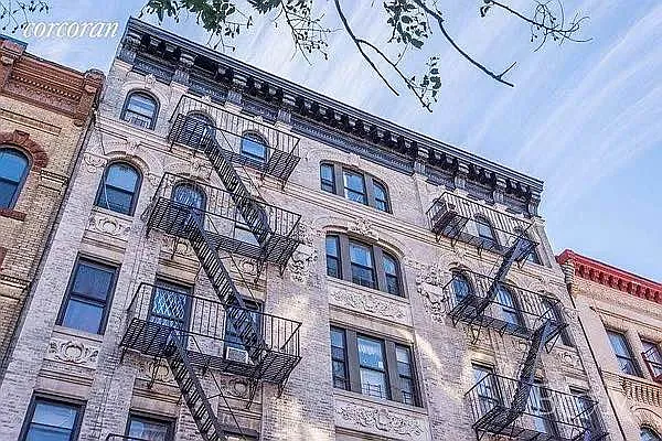 Rented by Corcoran | media 26