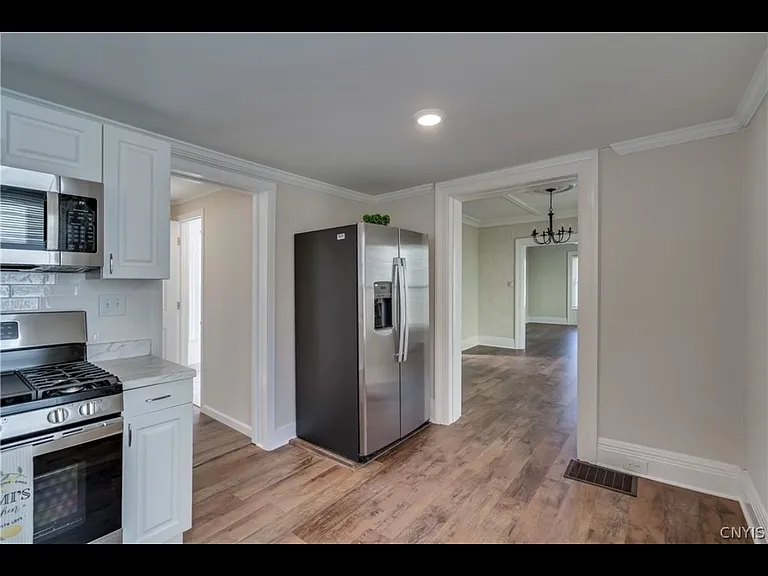 421 S Massey St — Photo 18