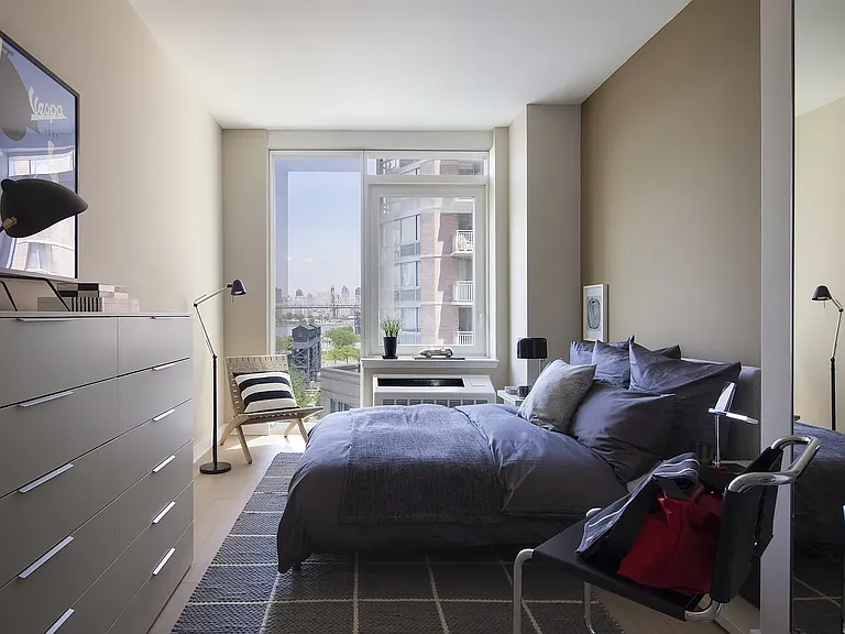 1-55 Borden Ave #32D — Photo 5