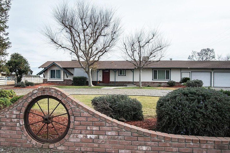 1736 S Street, Porterville, CA 93257 Zillow