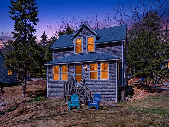 2nd image of 12 Spruce Gum Lane