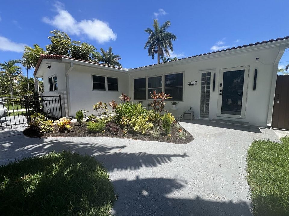 1st image of 1042 Tyler Street