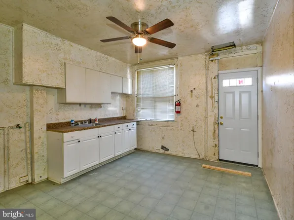 308 S Calhoun St, Baltimore, MD 21223