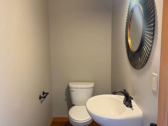 5th image of 1109 Idaho St Unit A