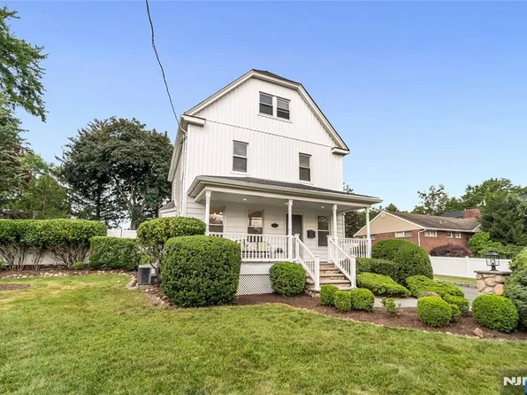 187 Tappan Rd, Norwood, NJ 07648