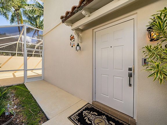 5th image of 2117 Tigris Drive