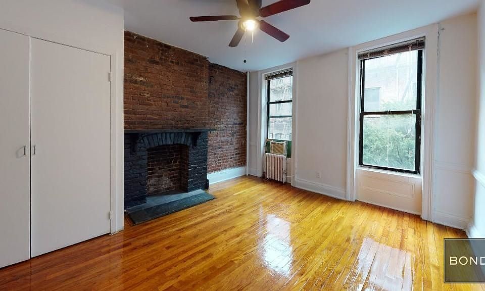 1st image of 435 W 46th St APT 4re