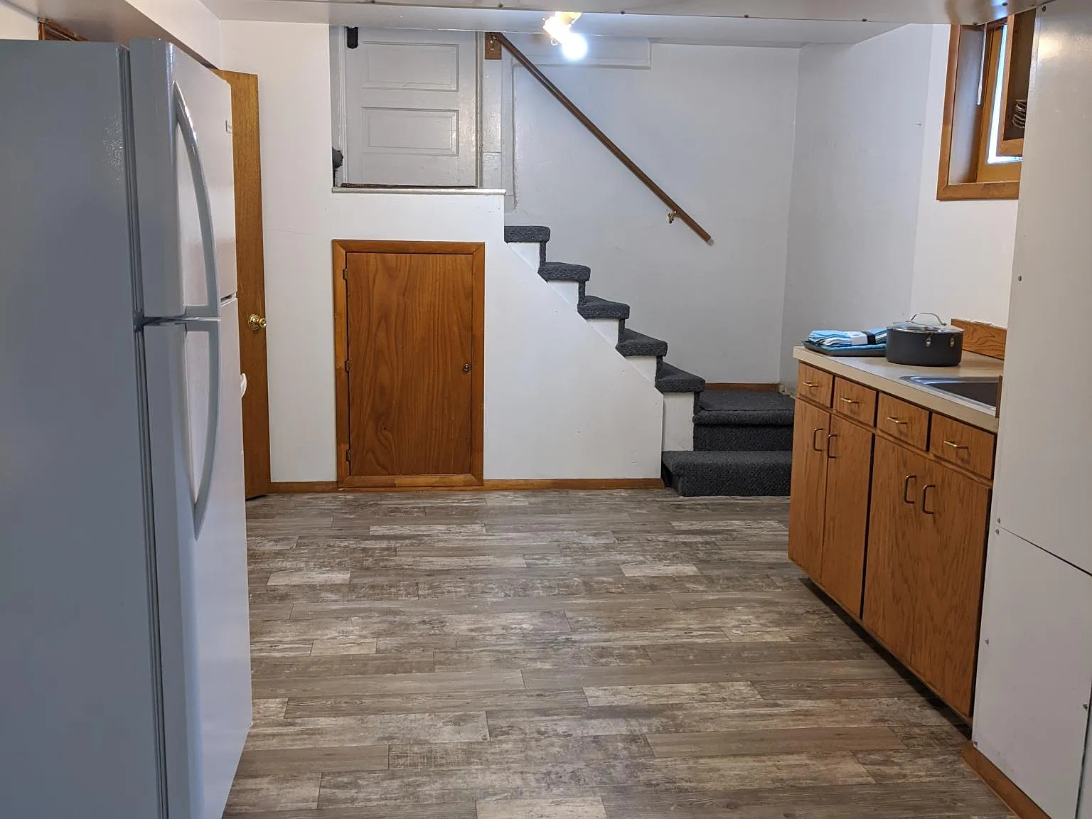 109 S 8th Ave — Photo 1