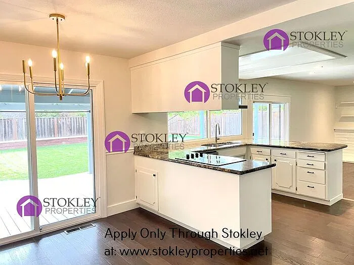 4 bed, 3.0 bath, 1981 sqft, $4,495 — Photo 4