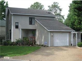 1341 Blue Pete Rd, Virginia Beach, VA 23451