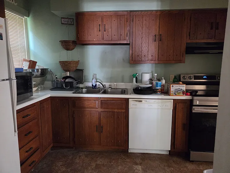 926 Liberty St — Photo 11