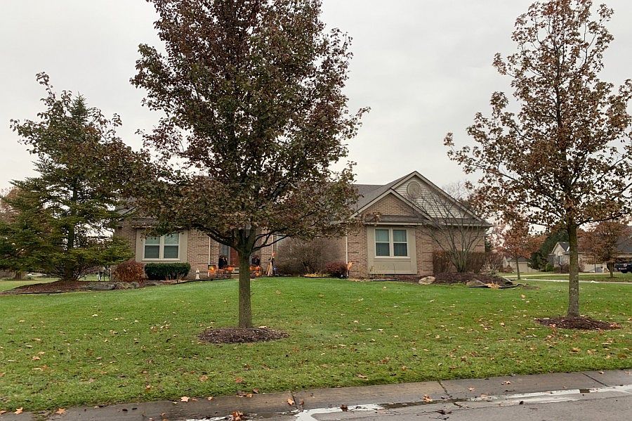 1st image of 2458 River Woods Dr N