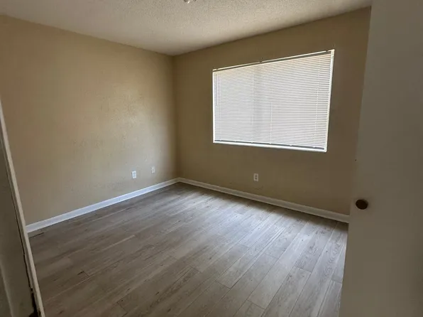 Ocala Apartments, 1360-1370 Ocala Rd #44fe2831d, Tallahassee, FL 32304