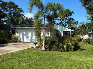 440 Bearded Oaks Cir, Sarasota, FL 34232