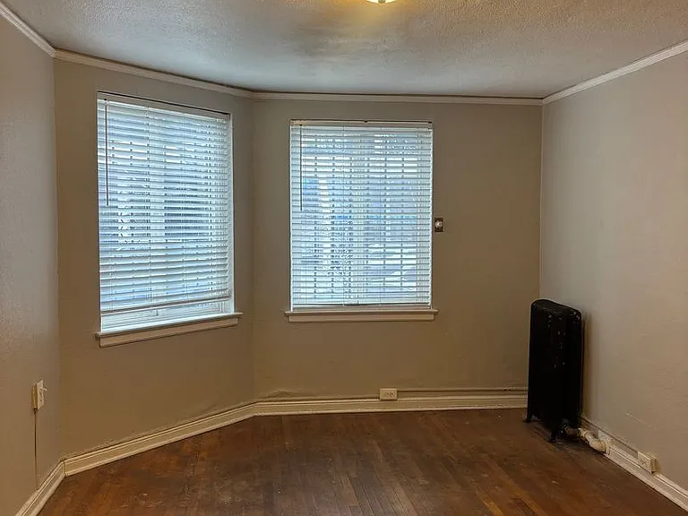 Charlesgate Apartments - Vintage Studios — Photo 71