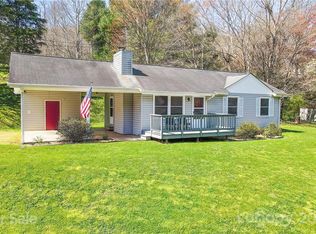32 Pump Mountain Drive, Sylva, NC 28779