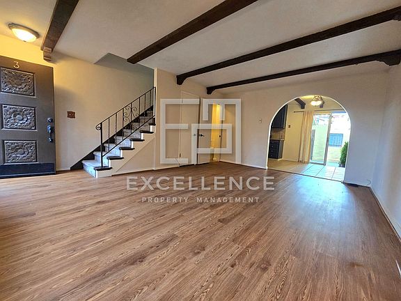 5th image of 5104 Westmont Ave Unit 3