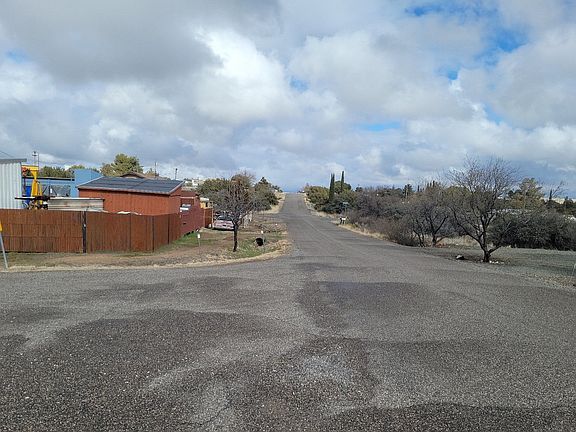 4th image of 16042 S Red Rock Ln