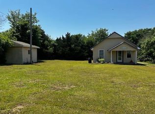 9219 E Vfw Rd, Perkins, OK 74032