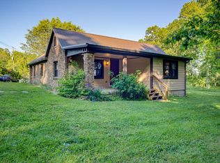 130 Oak Rd, Norris, TN 37828