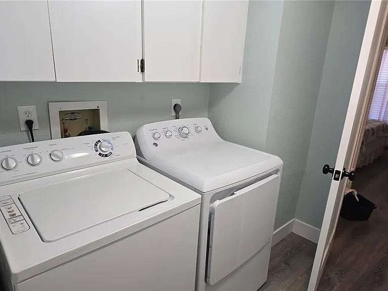 434 Tudor Dr #1H — Photo 10