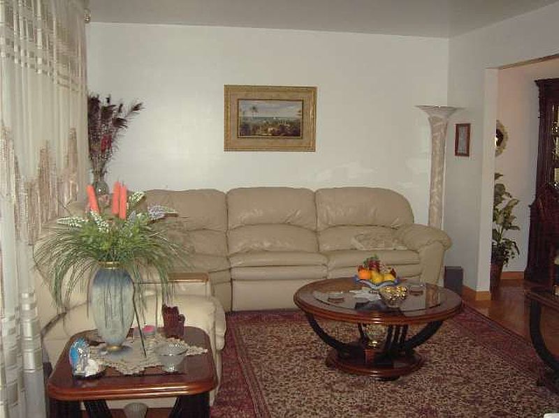 3rd image of 5 ASPEN Circle