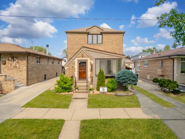 5237 S Sayre Ave, Chicago, IL 60638