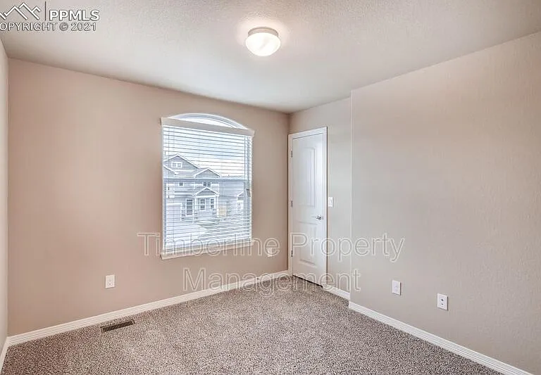 6031 Jorie Rd — Photo 10